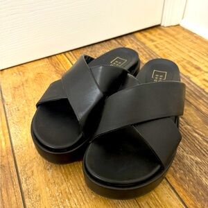 Shu Shop sandals size 10